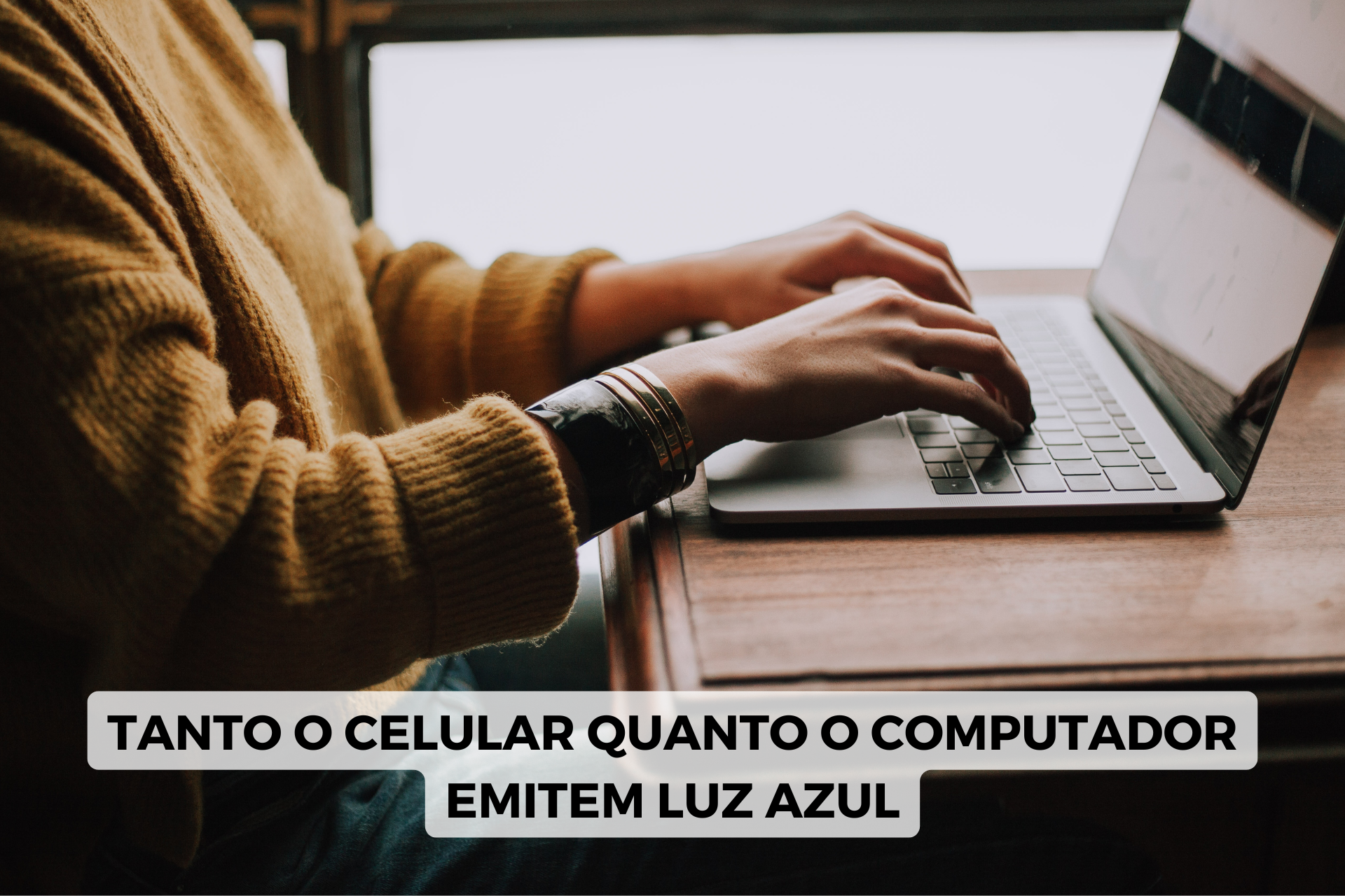 pessoa no computador